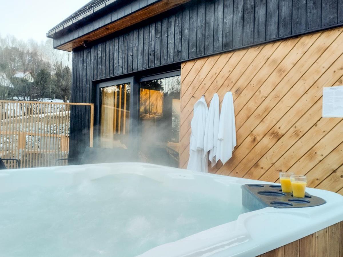 Projekt Swit - Domki Z Prywatna Jacuzzi I Sauna Живец Экстерьер фото